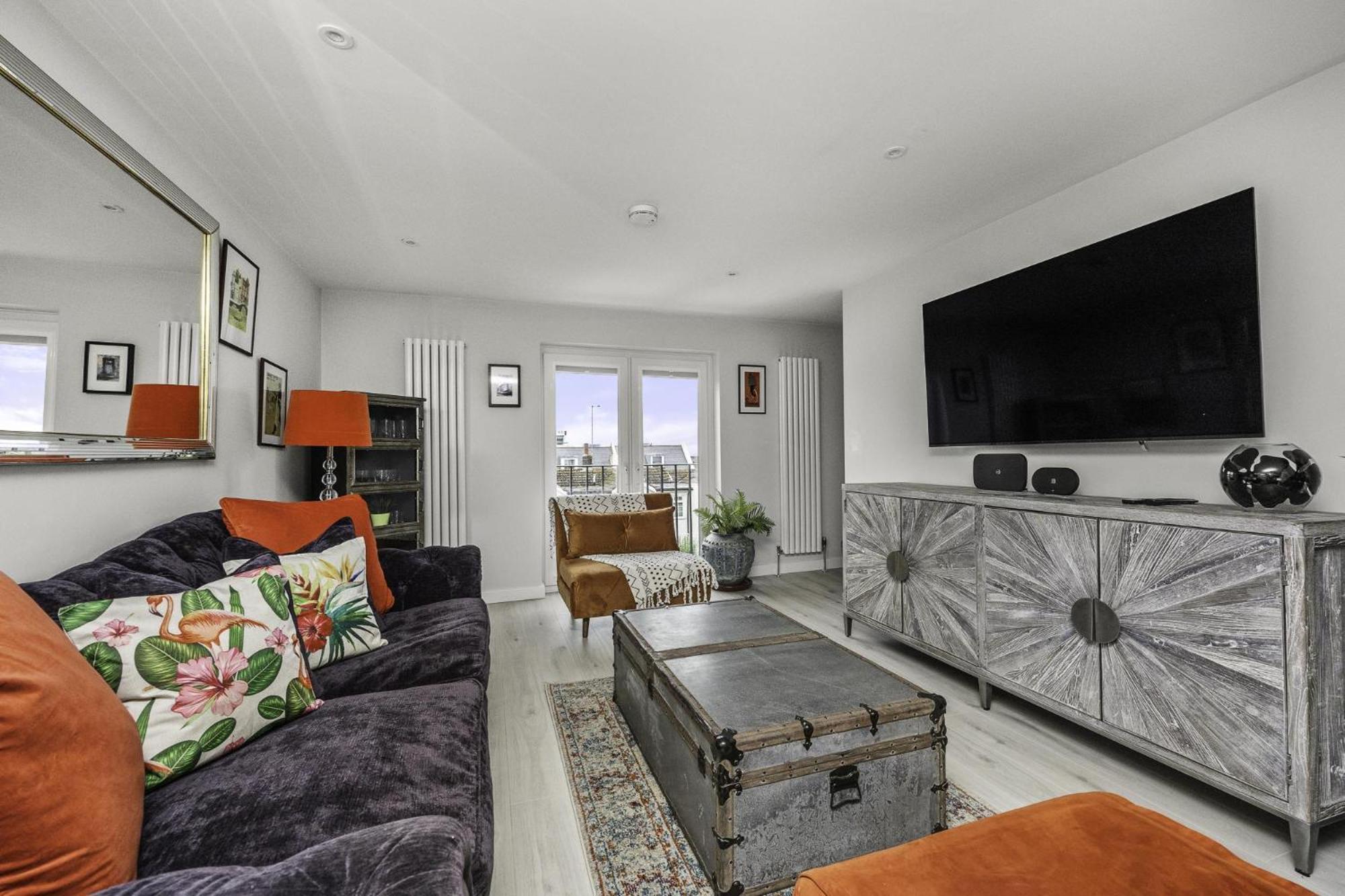 Sunset Townhouse With Free Parking * Hove
